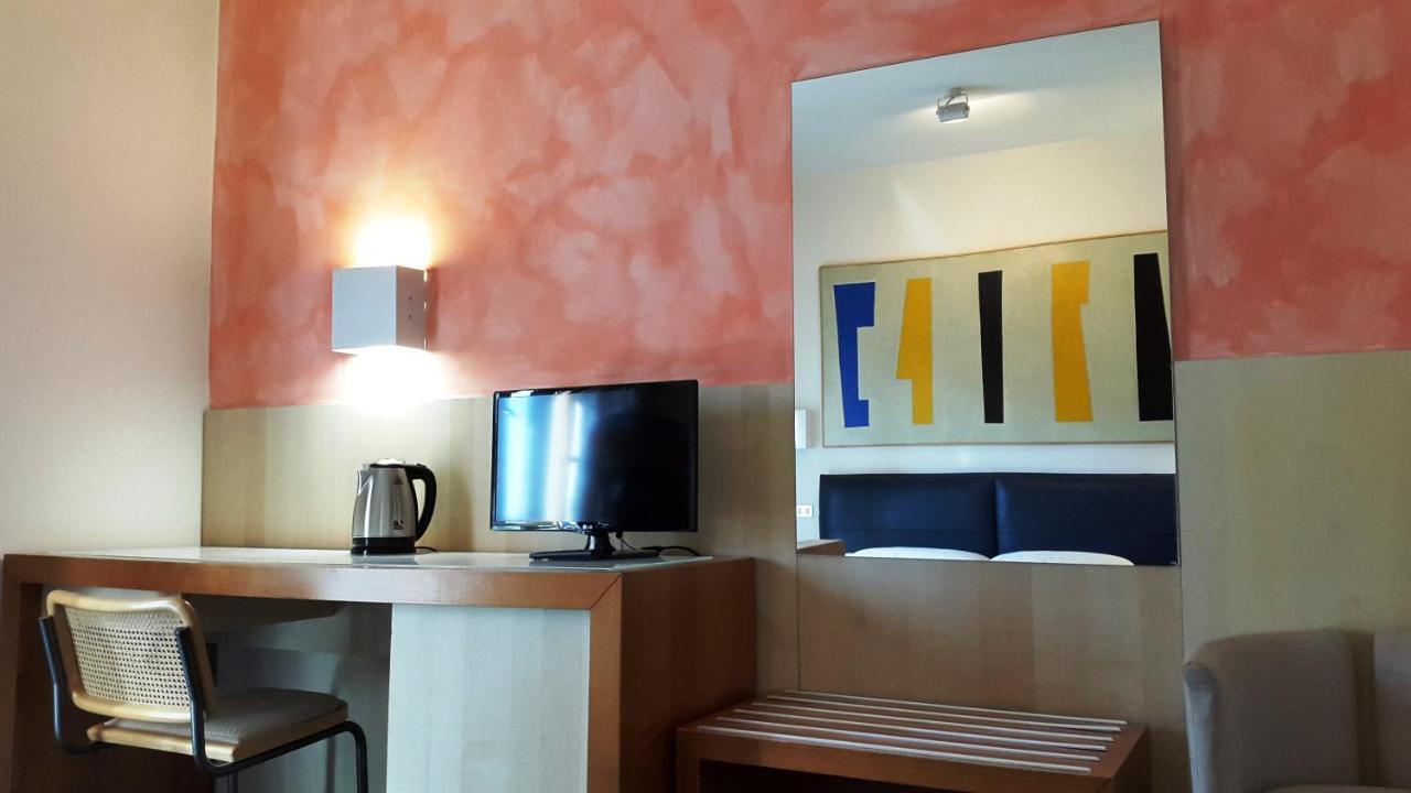 Arte Hotel Pérouse Extérieur photo